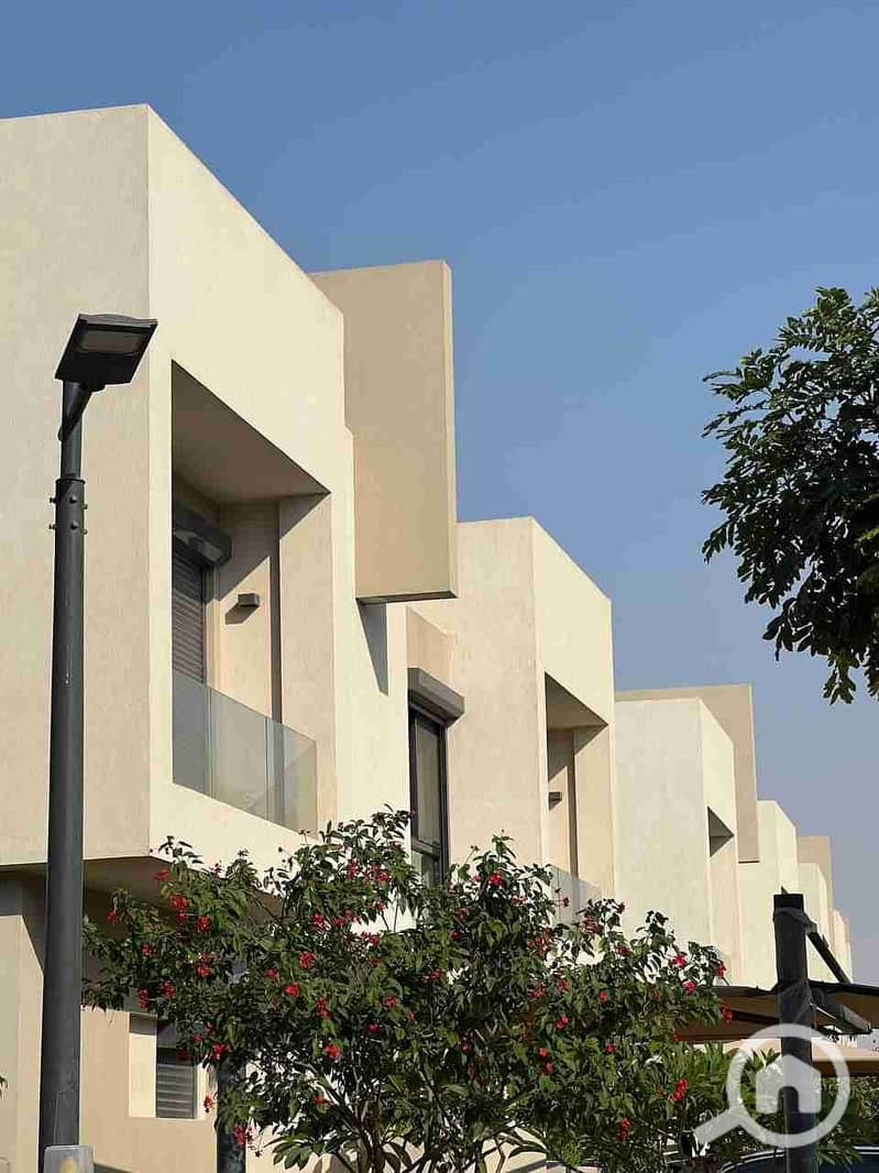 10 IMG_20251021_180835_681. jpg