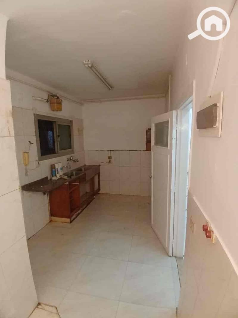 3 2420ef68-d4ec-4a74-ac4f-7257722ea4c8. jpg