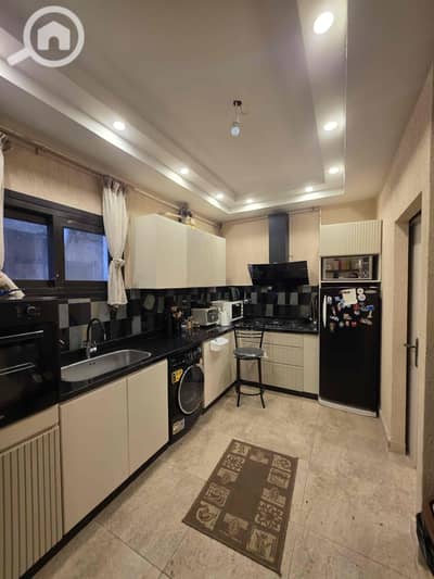 3 Bedroom Flat for Sale in Gianaclis, Alexandria - 573ada99-0e1d-4d24-ac2c-aa3a4121066a. jpg