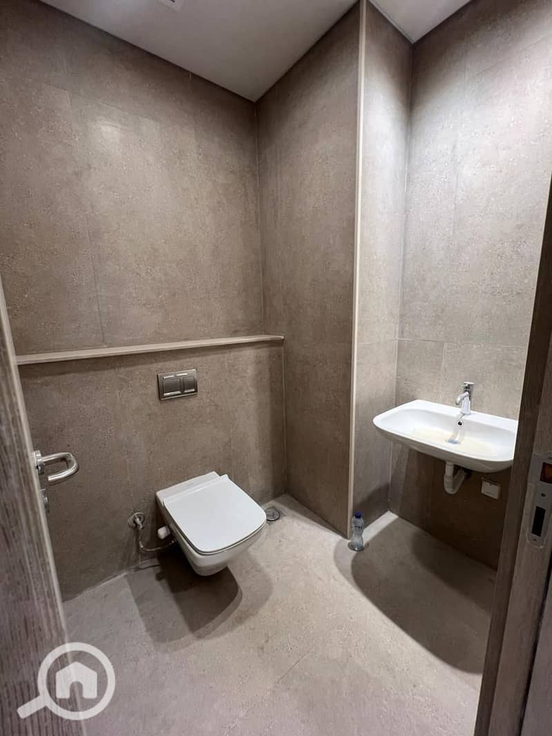 7 WhatsApp Image 2026-01-28 at 1.10. 20 AM. jpeg