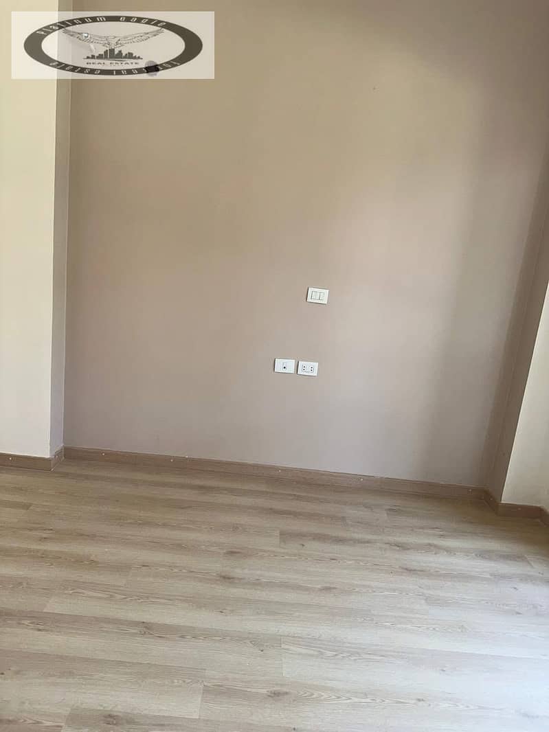 10 391f18f2-d636-47b4-8dca-74982e54227b. jpg