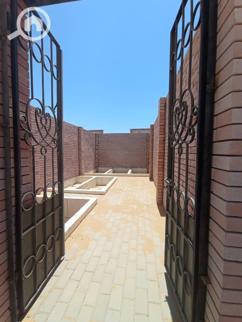 6 HZsxdZFMPND7uYj74J83OLAg1enc7OlGg9B83hDa. jpg