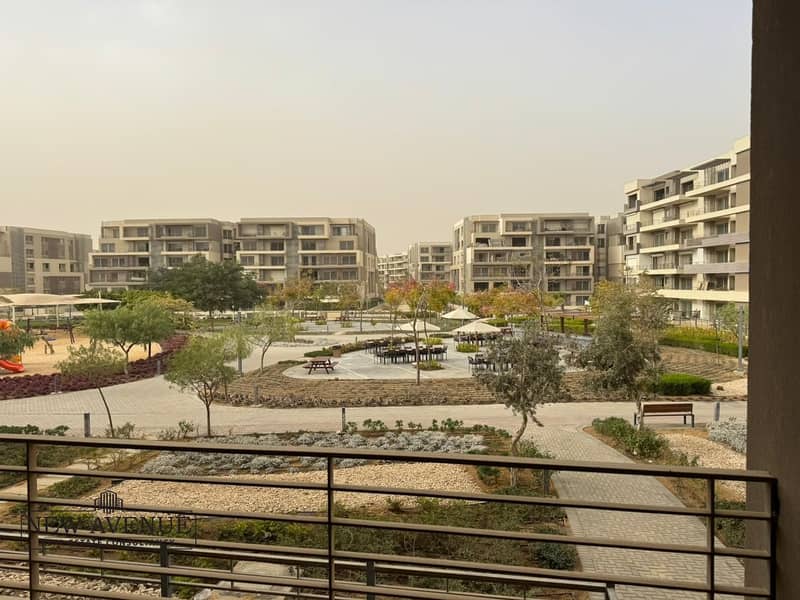 2 1df4cf60-f8c2-490d-bd01-80639ce4cc93. jpg