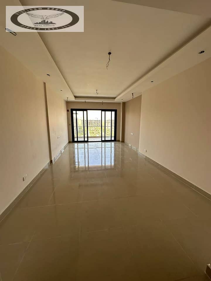 5 08842837-b992-4395-a79f-e4b23fd3731b. jpg