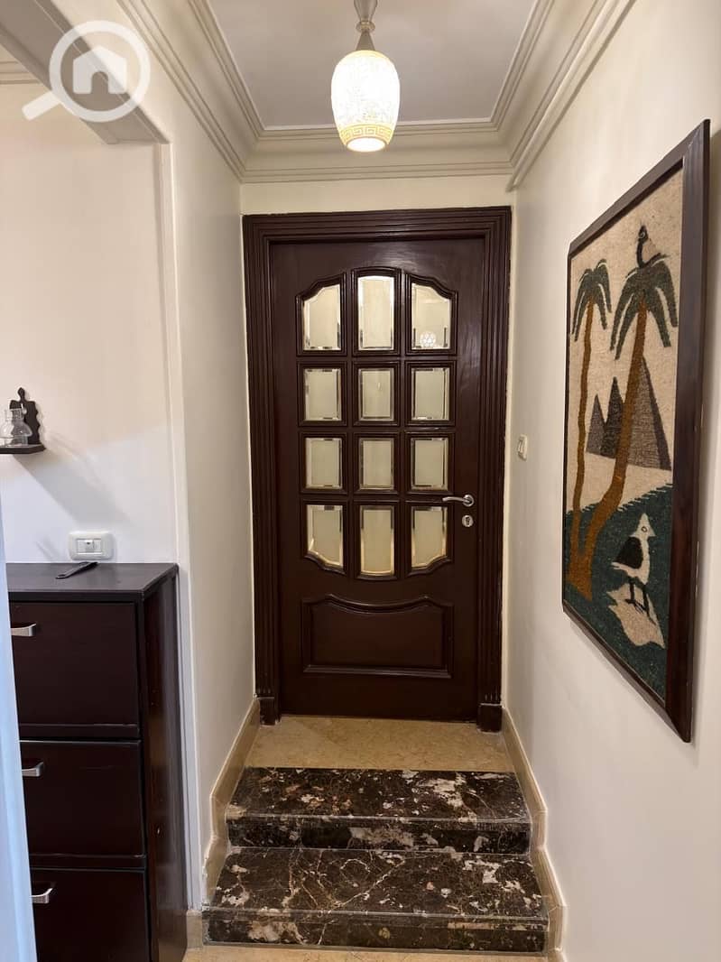 8 475ba3bf-51ed-433b-9576-5aa14eea16b6. jpeg