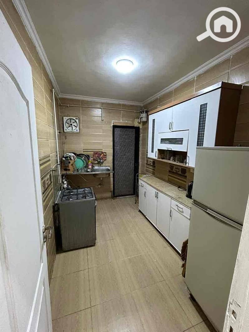 3 25eaaf62-9e02-437c-98cc-db781ca3a425. jpg