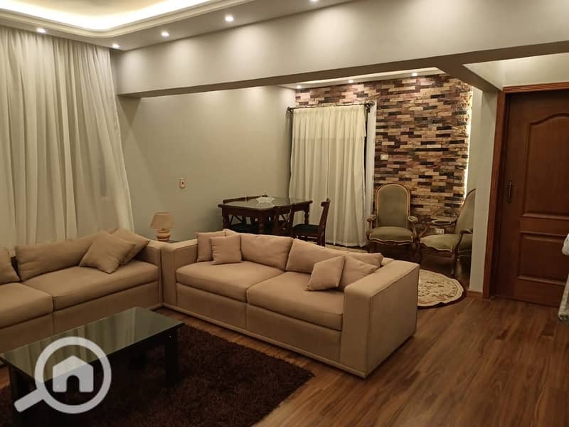 10 46494c69-e127-4743-87de-56d4deceab11. jpeg