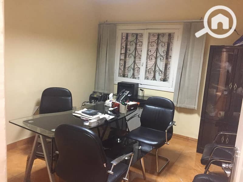 3 653638f0-a627-44c9-b1cb-a0e9fb9030c2. jpeg