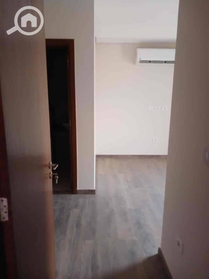 6 1c1ca104-782e-45f7-b2f7-a89319338fcb. jpg