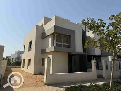 4 Bedroom Twin House for Sale in New Cairo, Cairo - IMG-20260119-WA0079. jpg 4 Bedroom Twin House for Sale in New Cairo, Cairo - IMG-20260119-WA0079. jpg