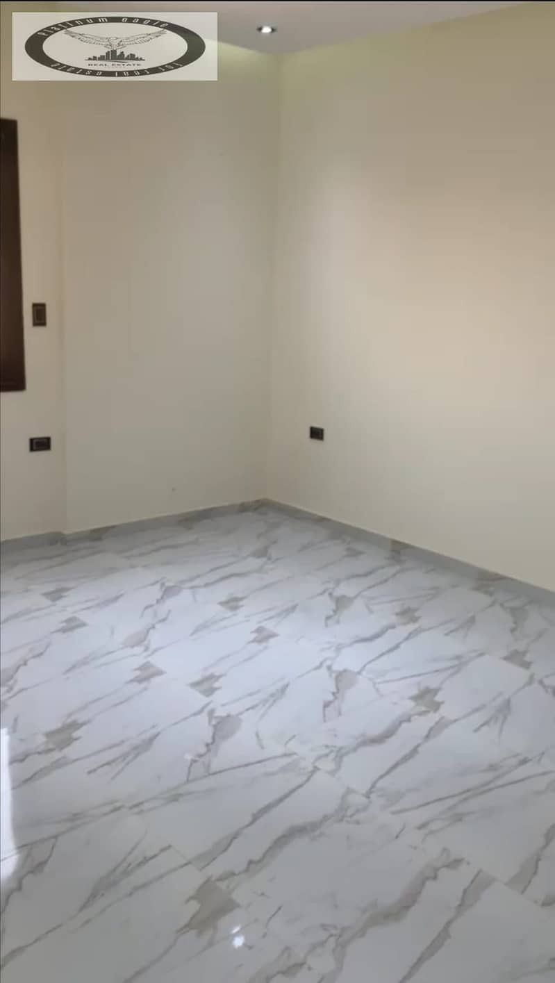 7 bcfb9bfc-26b4-40e5-9c09-3d047439a26f. jpg