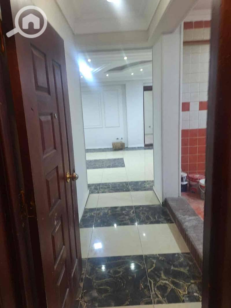 3 16d7c6dc-9744-44c4-b908-57f1e14f4019. jpg