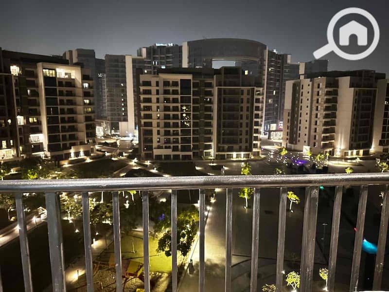 8 081e44fe-9e60-4f54-86e1-b01ba748bacb. jpg