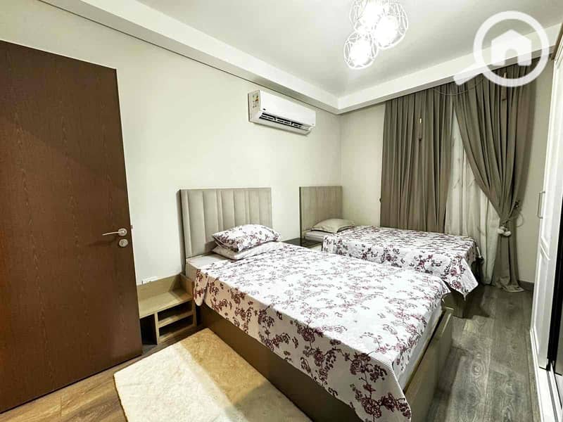 13 6fa32ae4-faf1-4278-85db-74c526e98546. jpg