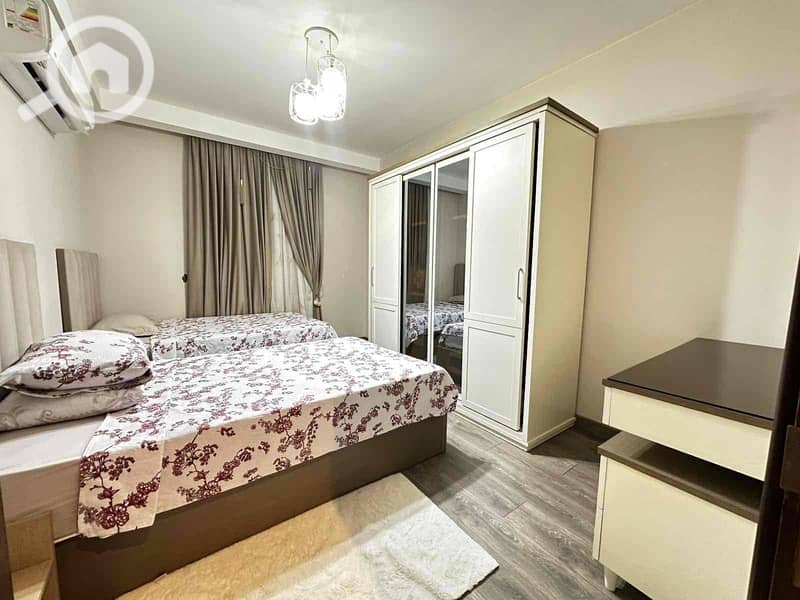 14 ac21e0f5-b63c-4606-9b06-5d4e319f7005. jpg