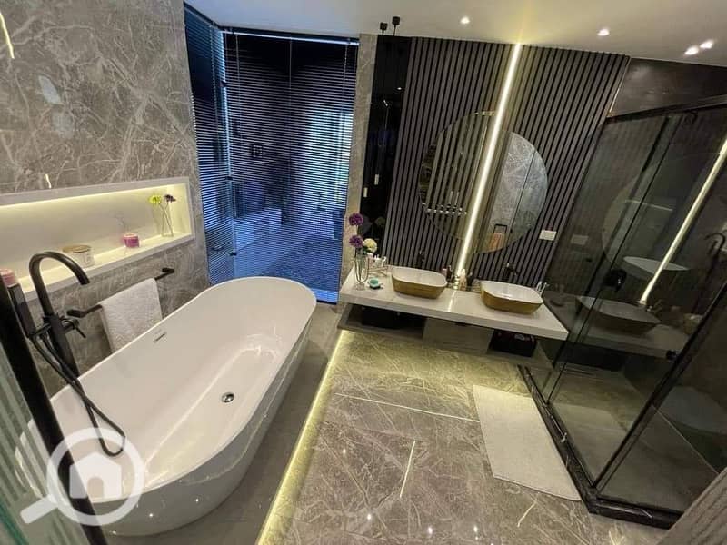 9 FB_IMG_1731342223963. jpg