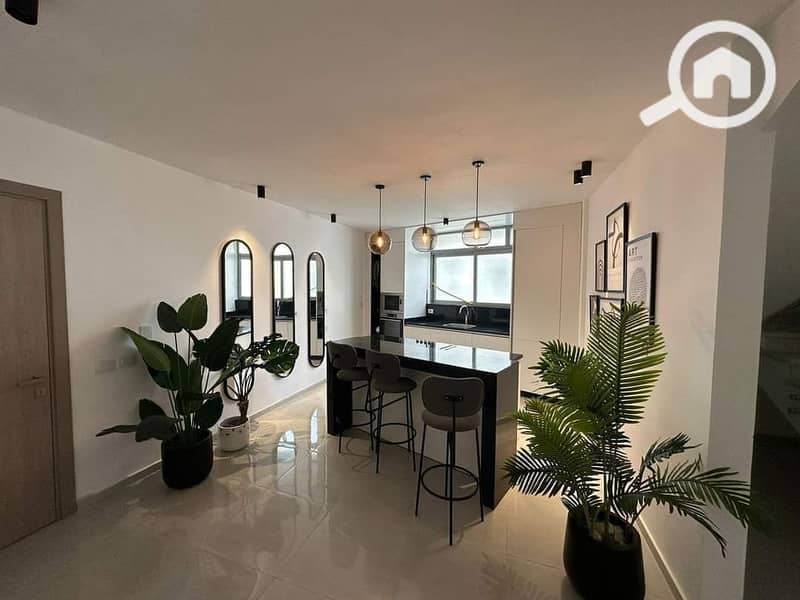 4 FB_IMG_1731682434985. jpg