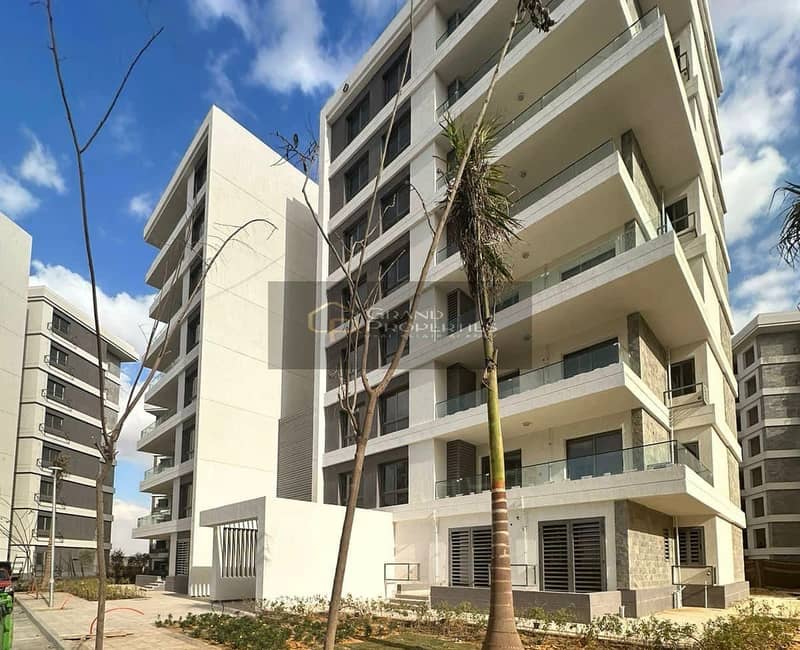 2 3d89e760-4895-4562-aa8a-7318362278a4. jpg