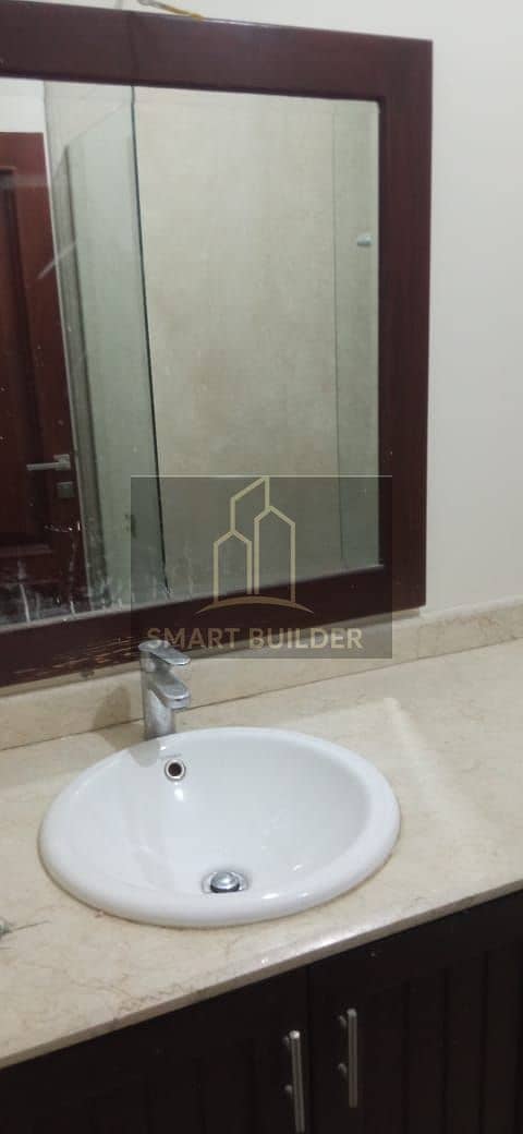 3 WhatsApp Image 2025-10-28 at 3.24. 48 PM (2). jpeg