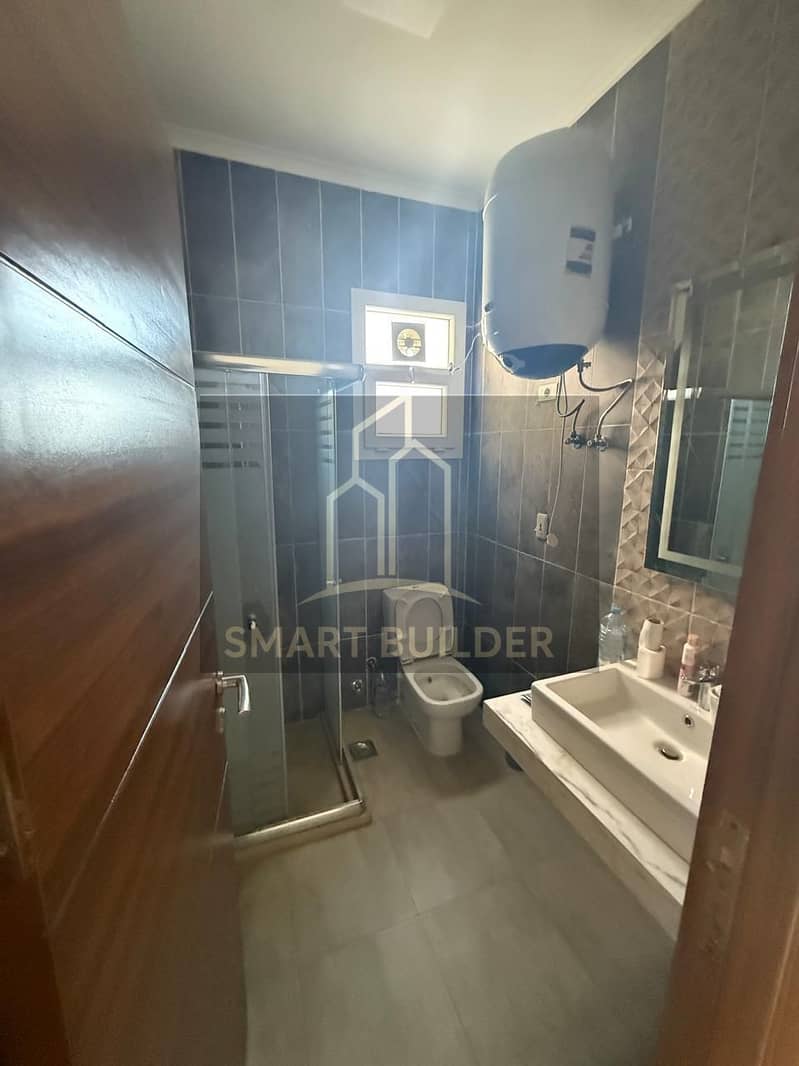 5 WhatsApp Image 2025-09-29 at 1.57. 20 PM (1). jpeg