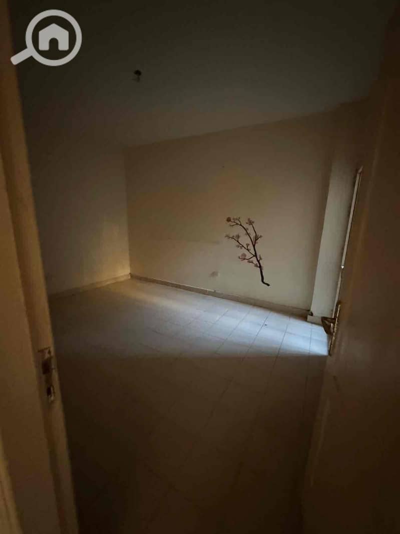 7 af735444-4659-4666-a5d2-609e534e7606. jpg