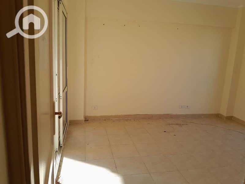 14 74472344-e980-48b0-b8f9-cd50b06f7d74. jpg