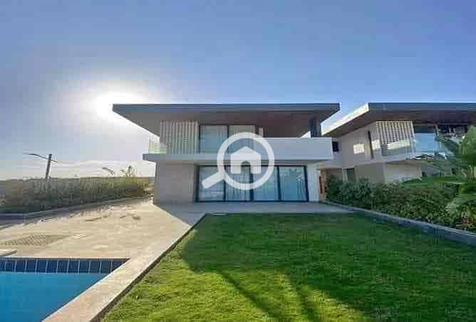 5 fbd4a3e0-9f8b-4c0f-beae-2ae226276257. jpg