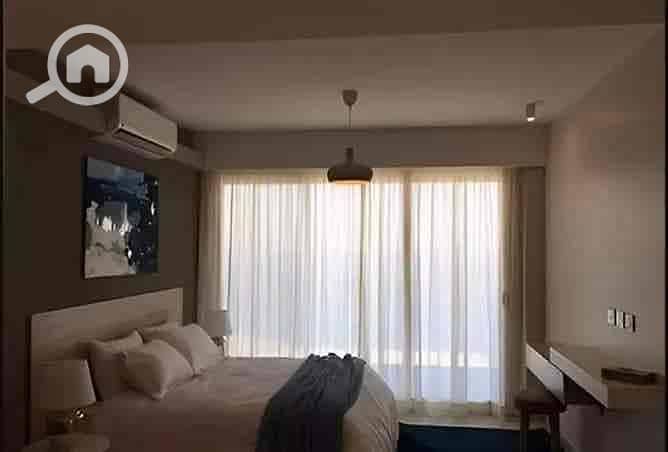 8 e295cca9-2b2e-43ef-af0e-d37d46c8ae43. jpg