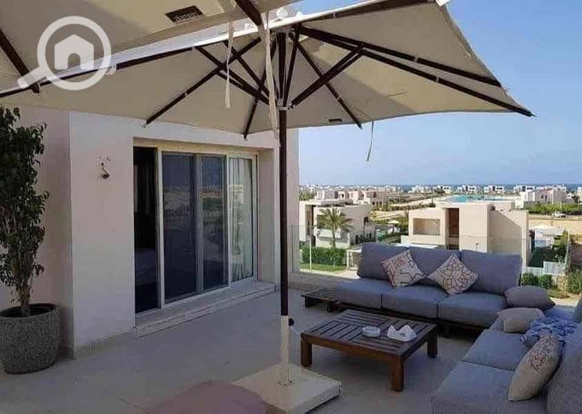 5 e38199a4-51d3-41b5-86bf-7aacc09a7bd1. jpg