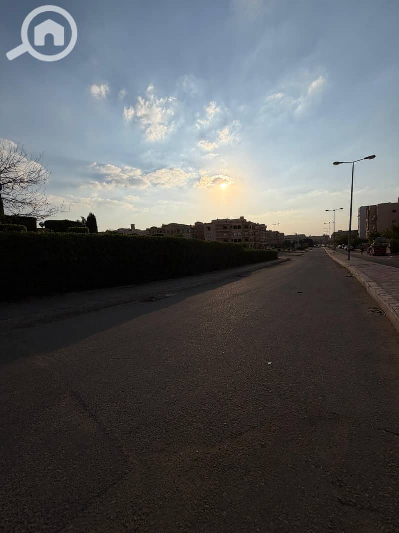 12 WhatsApp Image 2025-11-18 at 10.32. 51 AM (1). jpeg