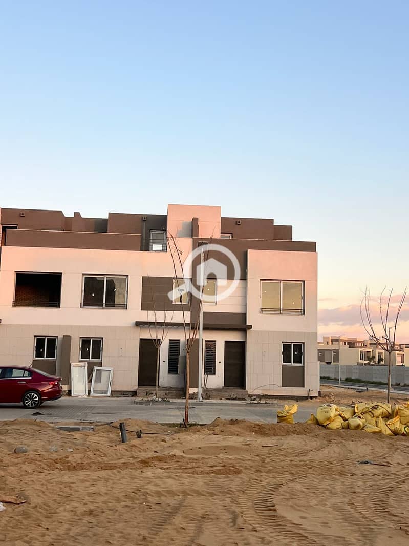 6 WhatsApp Image 2026-01-11 at 11.01. 17 AM (1). jpeg