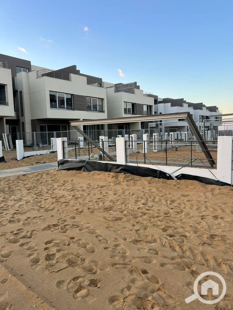 10 WhatsApp Image 2026-01-11 at 11.01. 19 AM. jpeg