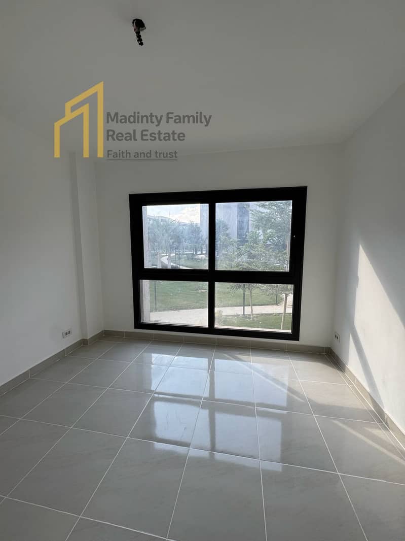 10 WhatsApp Image 2025-12-01 at 15.23. 35 (5). jpeg