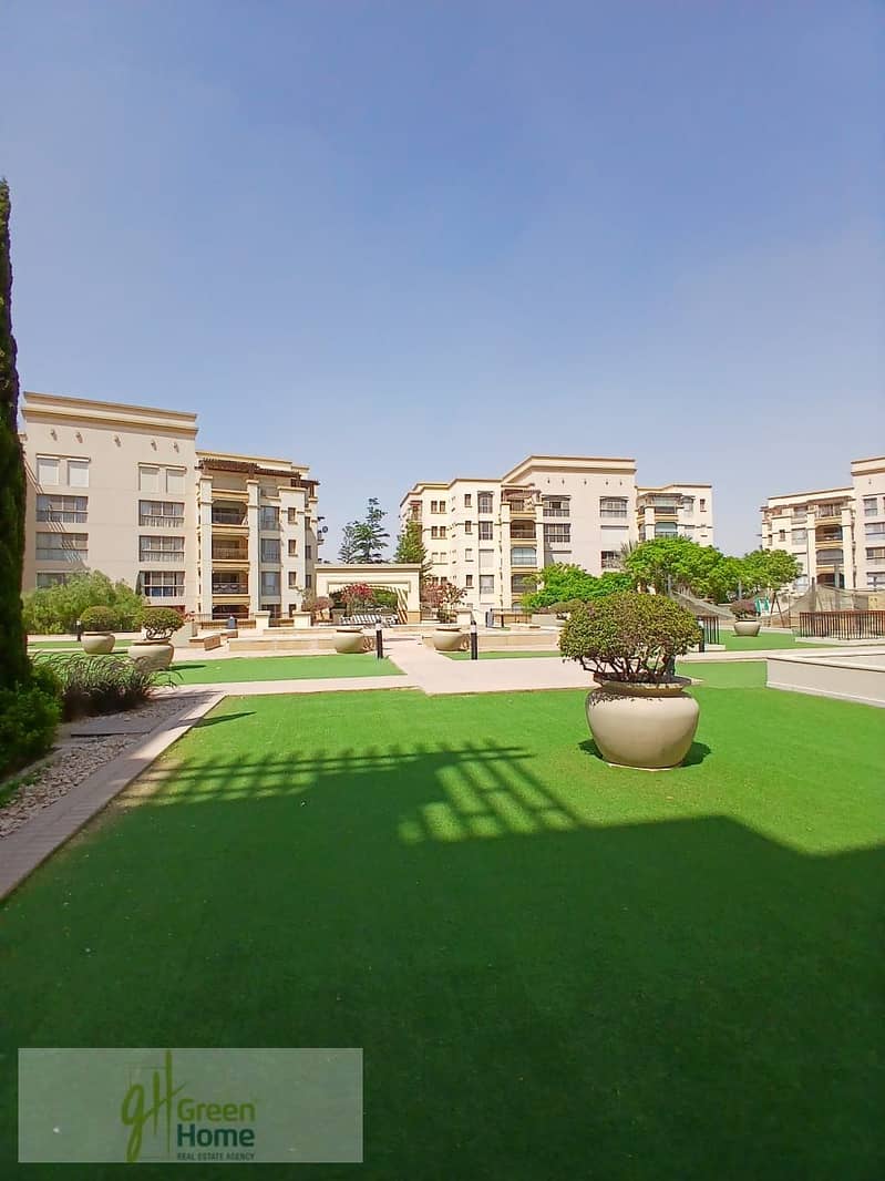 4 c67b4c08-3db5-415c-9e47-f4caf2547a3a. jpg