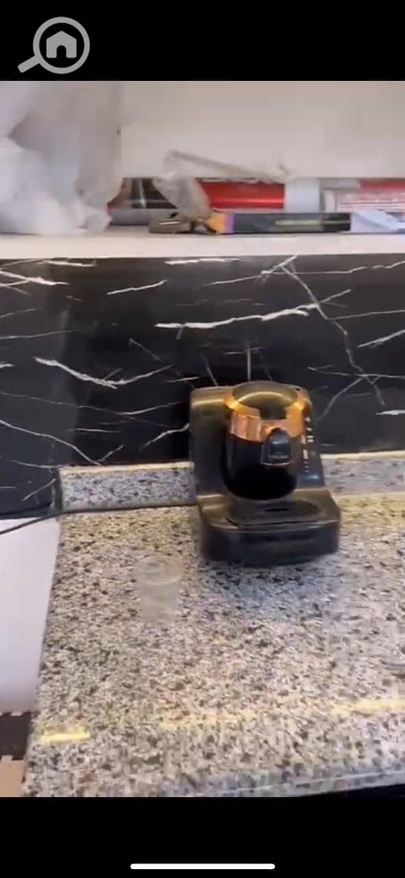 11 fe1d76fd-14bd-417c-a34e-5c502a265fd8. jpg