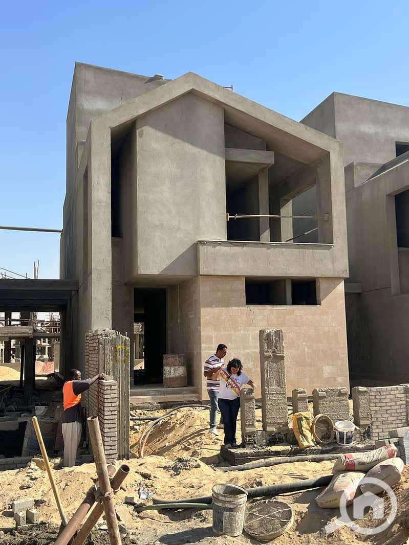 11 WhatsApp Image 2025-11-13 at 17.11. 01_75819d60. jpg