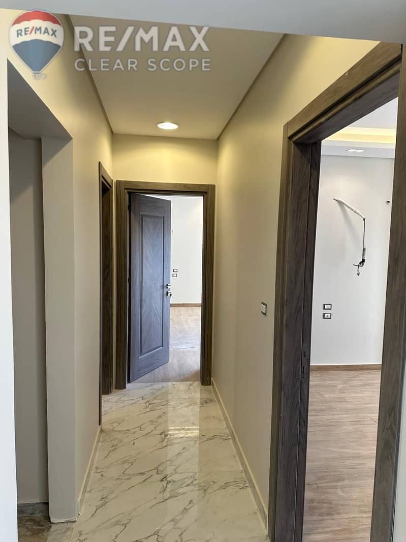 4 2fe7adc9-f97c-4296-9132-9c53248399f9. jpg