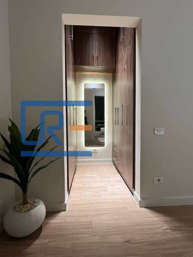 5 29e2738b-9815-4ac2-9dea-24ea3f953bd3. jpg