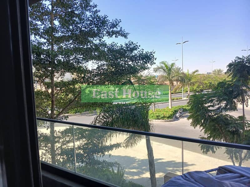 3 bb5f9596-a5e4-4bf1-bc50-6968bfd9f839. jpg