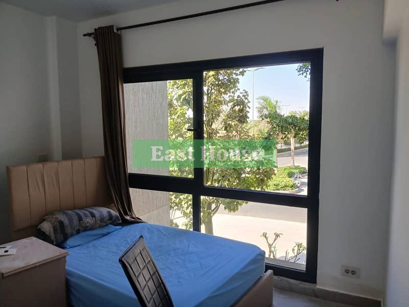 4 8ea0a96d-c503-4004-8da4-911cf35a2ad2. jpg