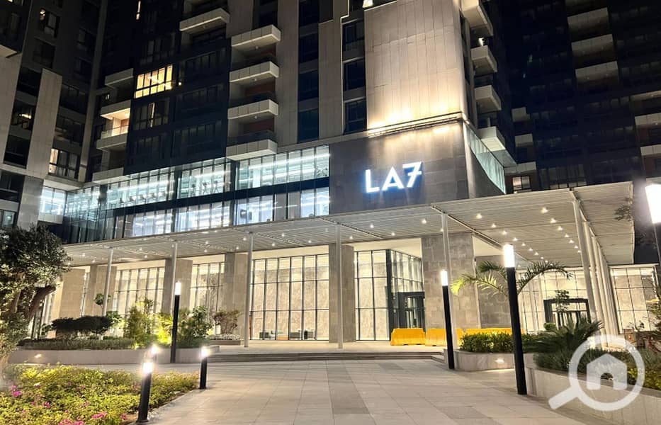 6 Screenshot (1884)_1400x900. jpg