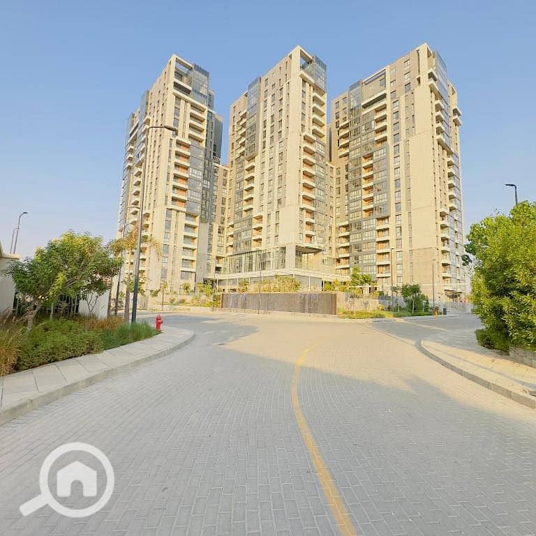 10 600189572_865519769397936_1860847767755798012_n. jpg