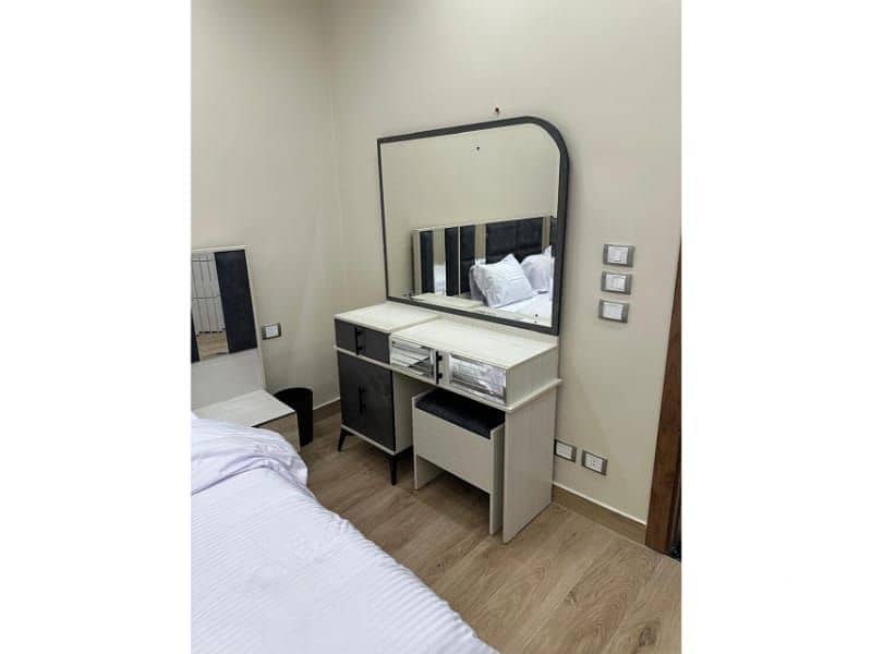 7 274ca2b6-d4fe-40dc-b107-e98bc5affb8f. jpg