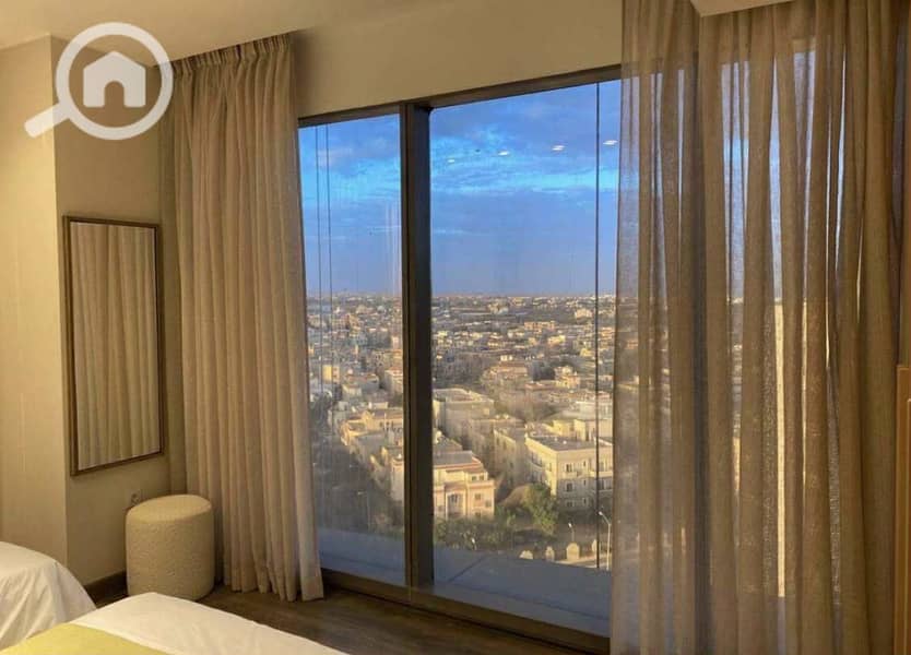 2 946fc30b-2aa9-4533-827c-4a2bcc580b8b. jpg