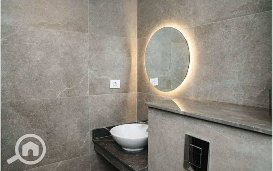 3 16747e95-61d4-4b8b-814d-3faec93d7cf5. jpg