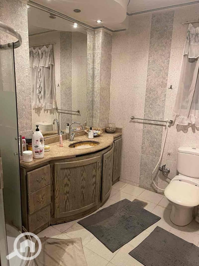 4 87c4a97b-68d7-48da-929e-76b739d4c3d9. jpg