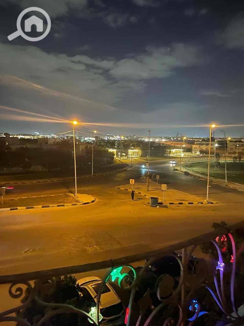 19 2410623f-6ab8-4875-888e-a4d634fd63b5. jpg