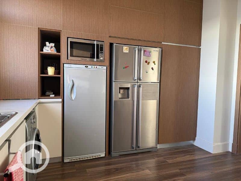 13 db188a06-bba6-4b67-bf13-daaa99052b0f. jpg