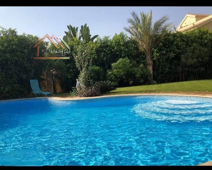 2 2d8c1c3b-9c4d-443b-b606-35c40b15864a. jpg