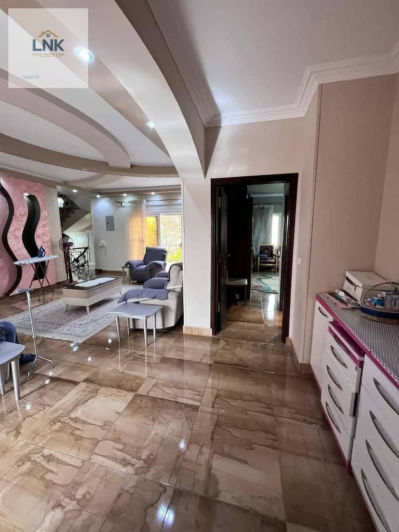 8 63232762-60b4-4ff2-b694-446b93324620. jpg